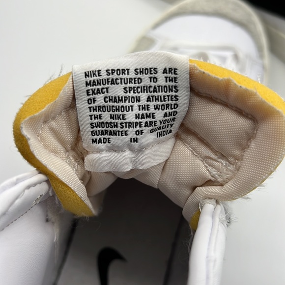 Nike Blazer Mid ‘77 vintage sneakers in white/black/sail  - Size 8.5 - Picture 4 of 7